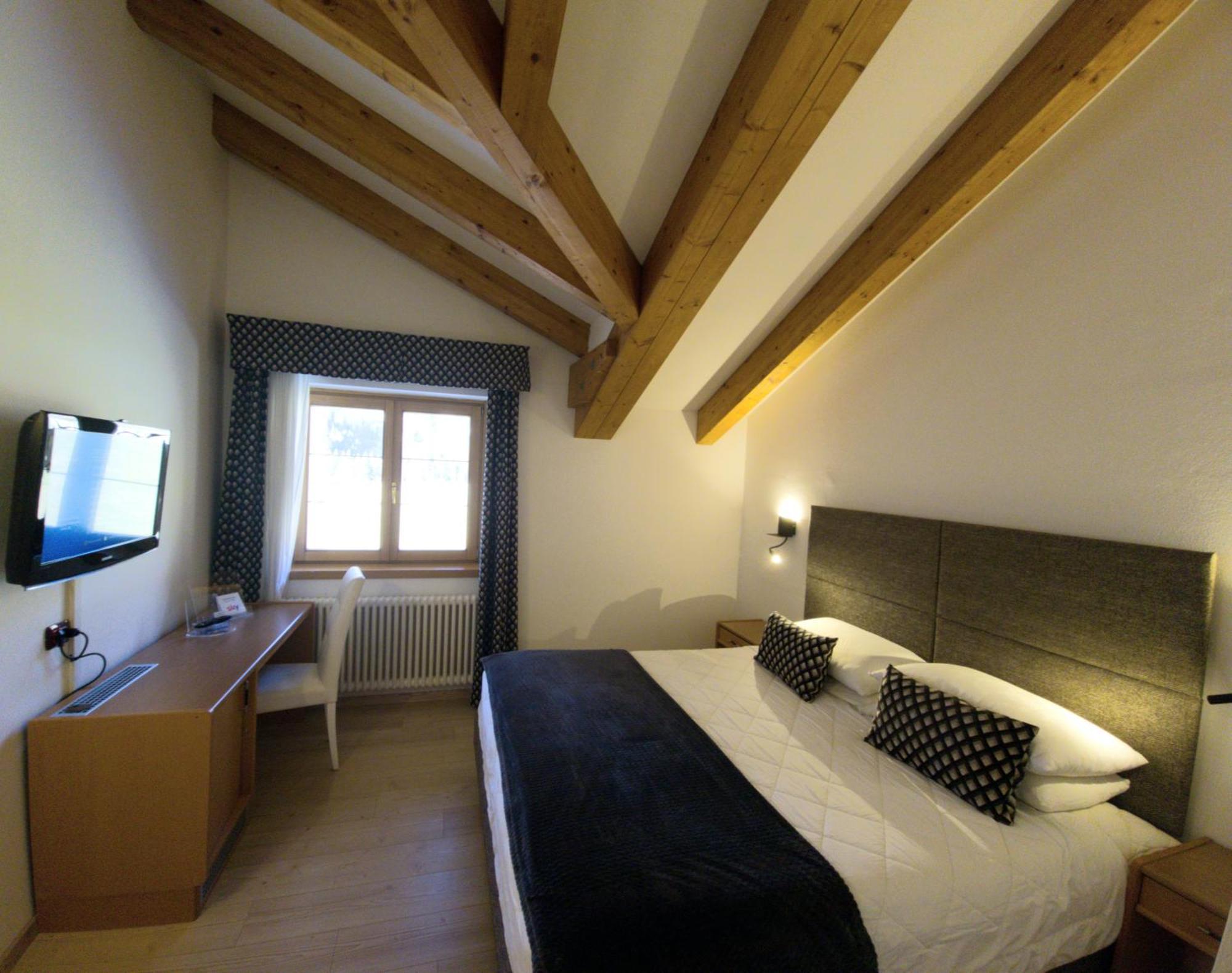 Hotel Vienna San Martino Di Castrozza Εξωτερικό φωτογραφία