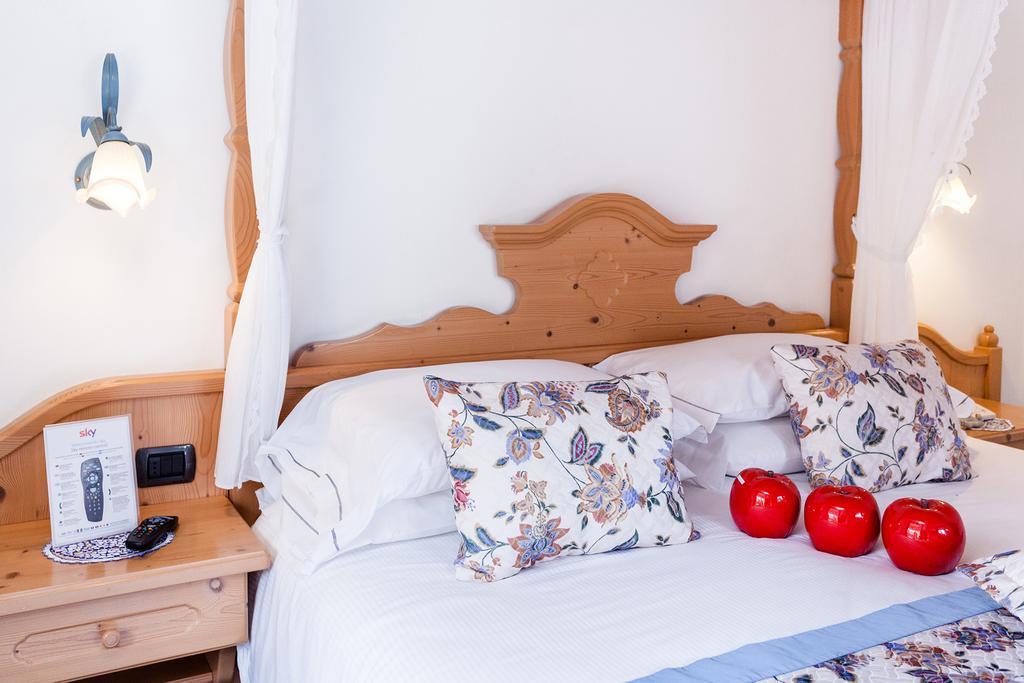 Hotel Vienna San Martino Di Castrozza Εξωτερικό φωτογραφία
